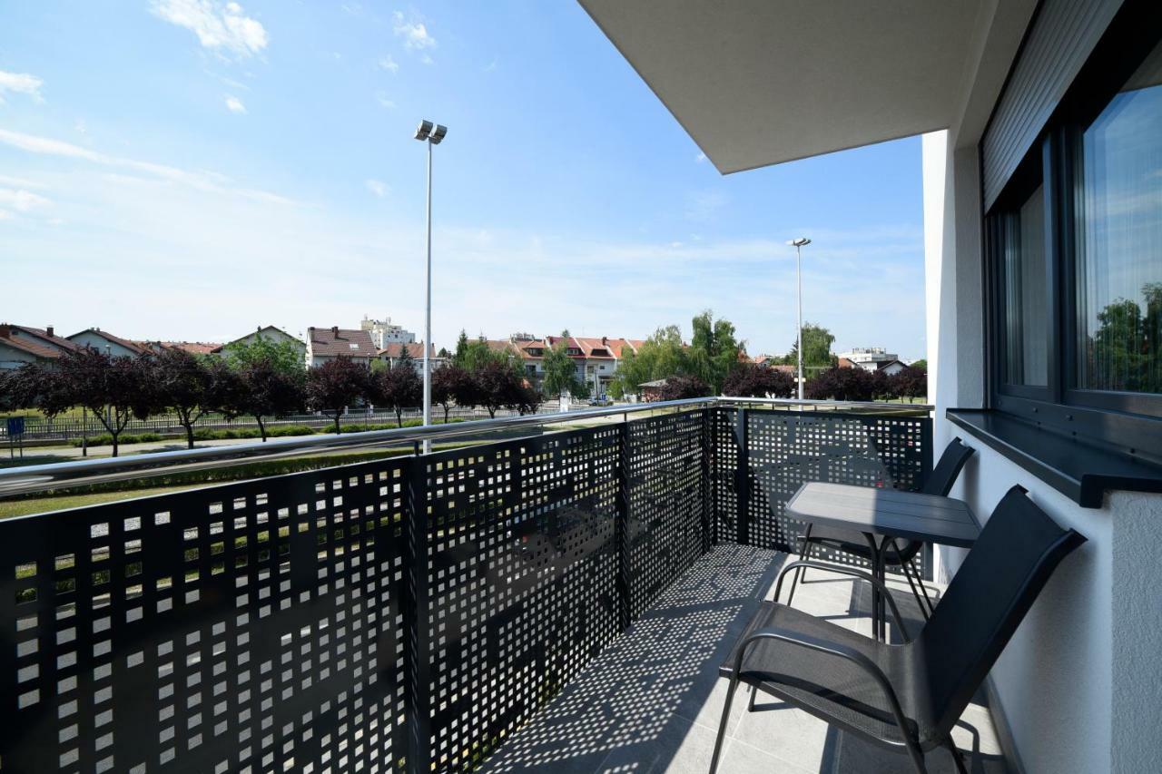 Ferienwohnung Precko7New Zagreb Exterior foto